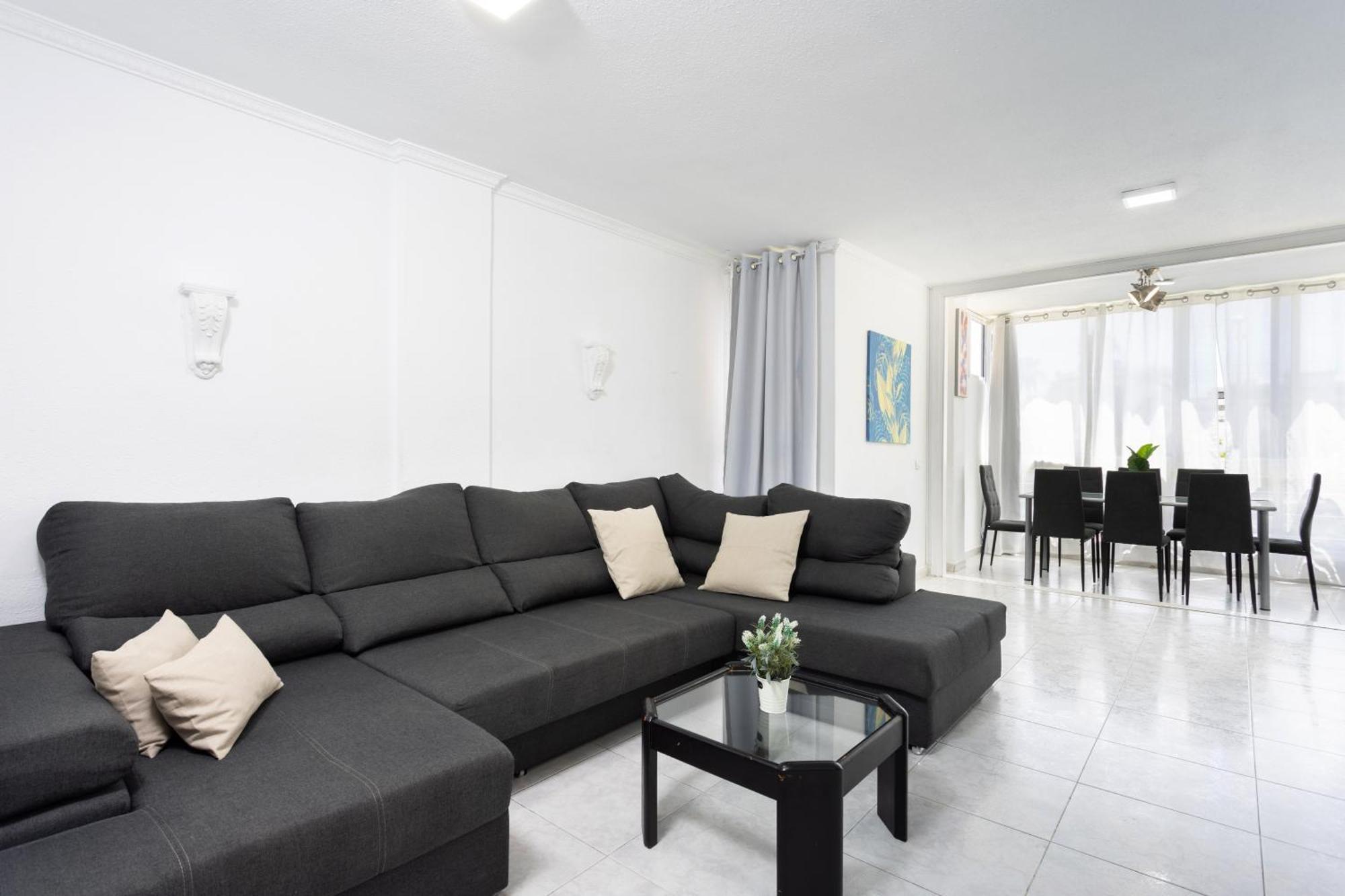 Classbnb - Three Spacious Apartments 150M From The Las Americas Promenade Arona  Dış mekan fotoğraf